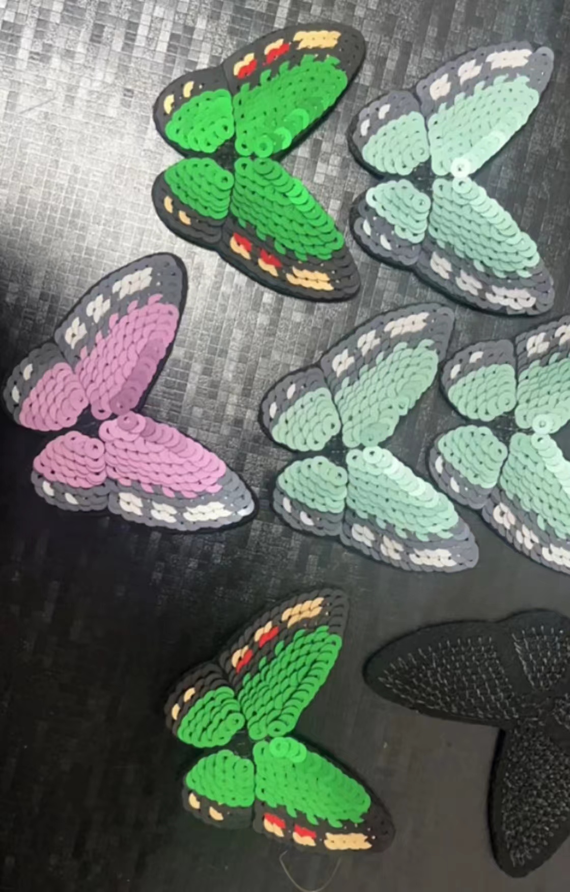 刺繡那個廠家才是合適的合作伙伴