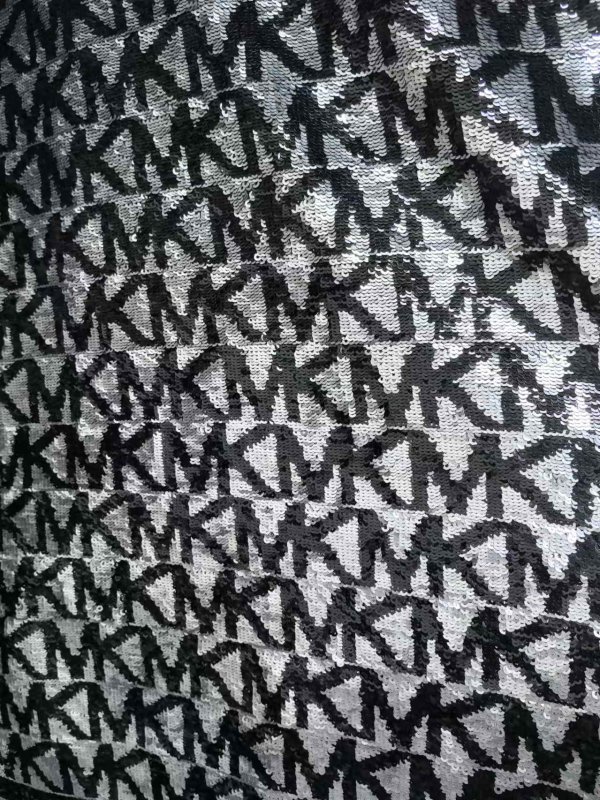 新產(chǎn)品亮片刺繡