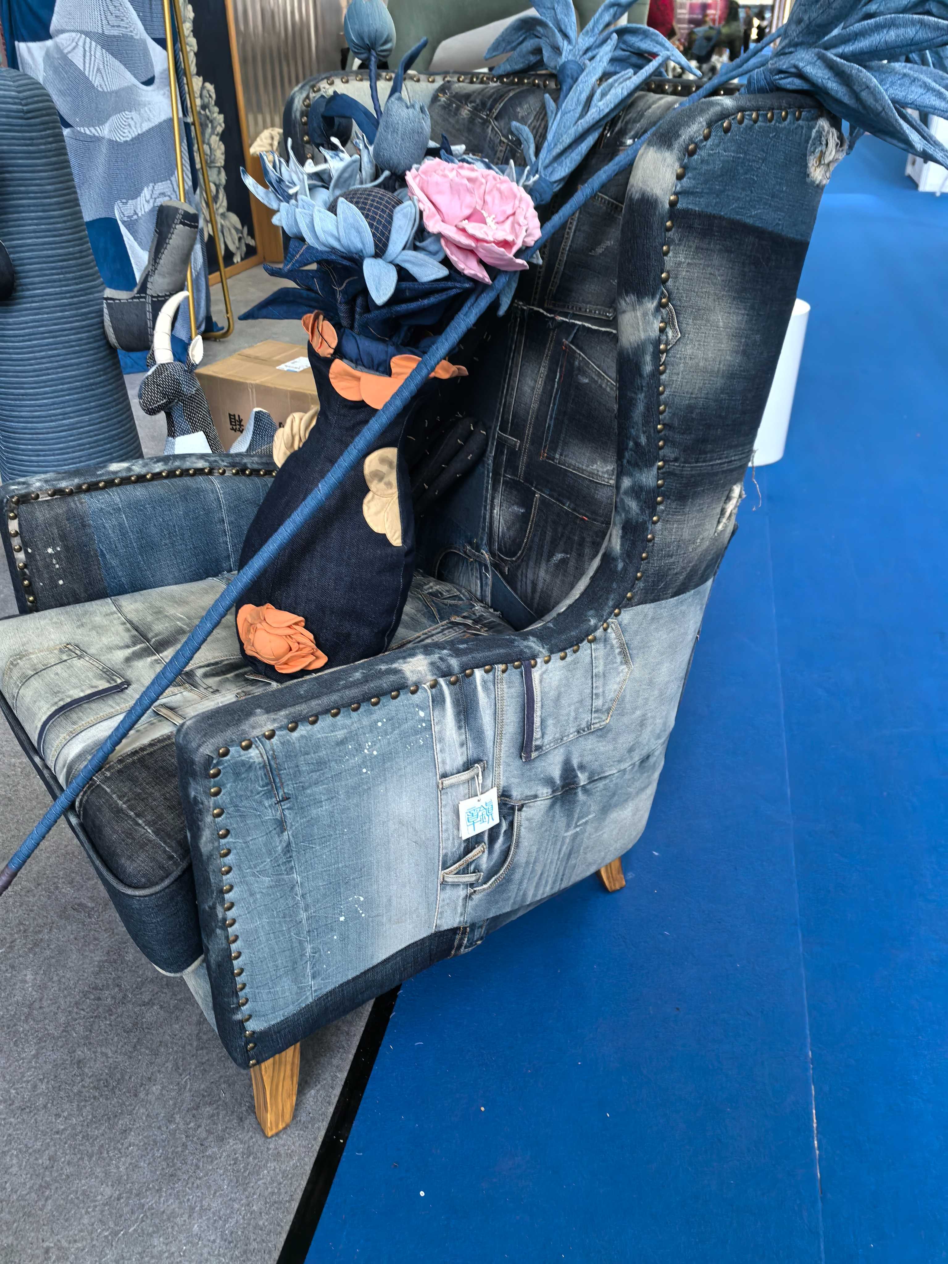 仿手繡民族服飾