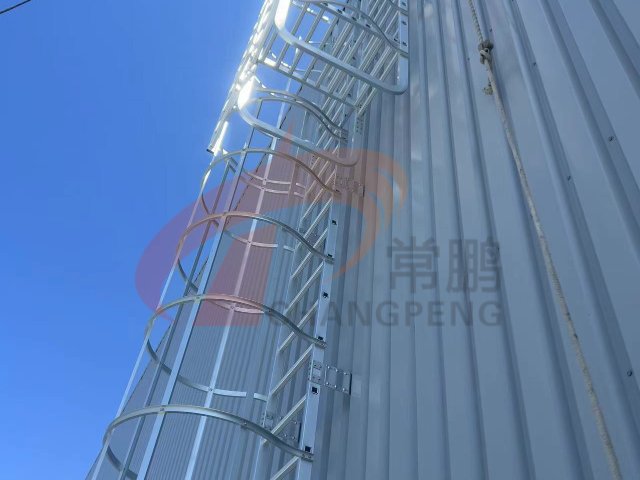 福建节省空间式铝合金爬梯,铝合金爬梯