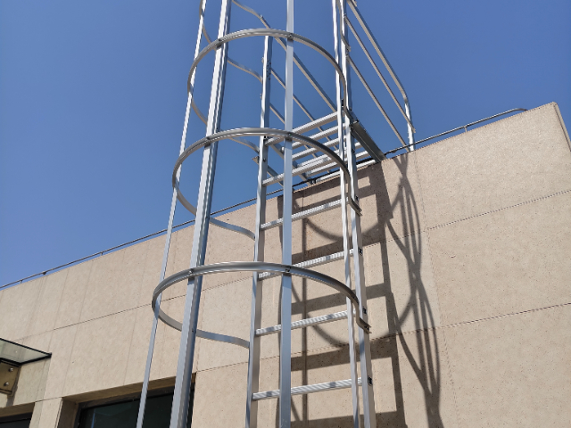 金山區(qū)家用鋁合金爬梯 歡迎來電 上海市常鵬金屬制品供應(yīng)