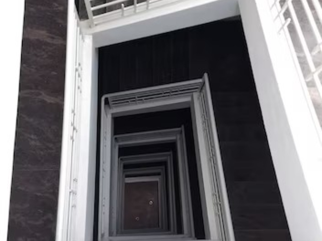 金山區(qū)專(zhuān)業(yè)欄桿扶手護(hù)欄 值得信賴(lài) 上海市常鵬金屬制品供應(yīng)