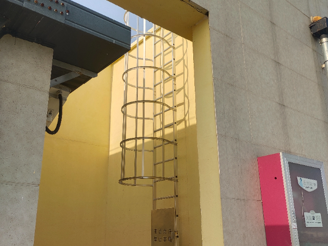 奉賢區(qū)鋁合金爬梯 材質(zhì) 值得信賴 上海市常鵬金屬制品供應(yīng)