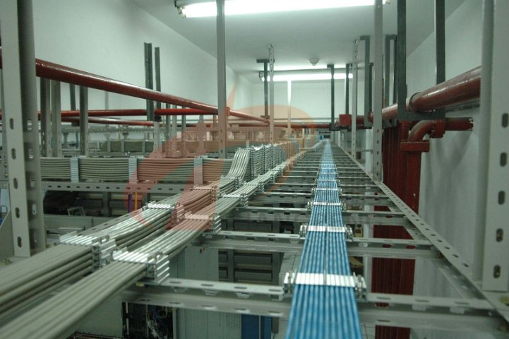 小規(guī)格電纜橋架施工安全,橋架