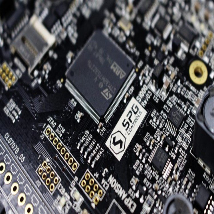 SMT 定制化 PCB 組裝成本的**制造影響因素深度剖析