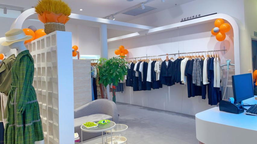 金華吉米賽歐時尚女裝在哪里 歡迎咨詢 金華吉米賽歐服飾供應(yīng)