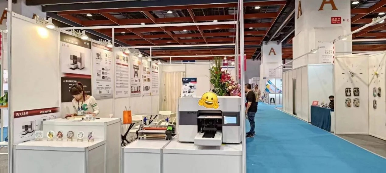 Shanghai Orinjet A3 UV Printer Shines at Taipei Gift & Stationery Exhibition