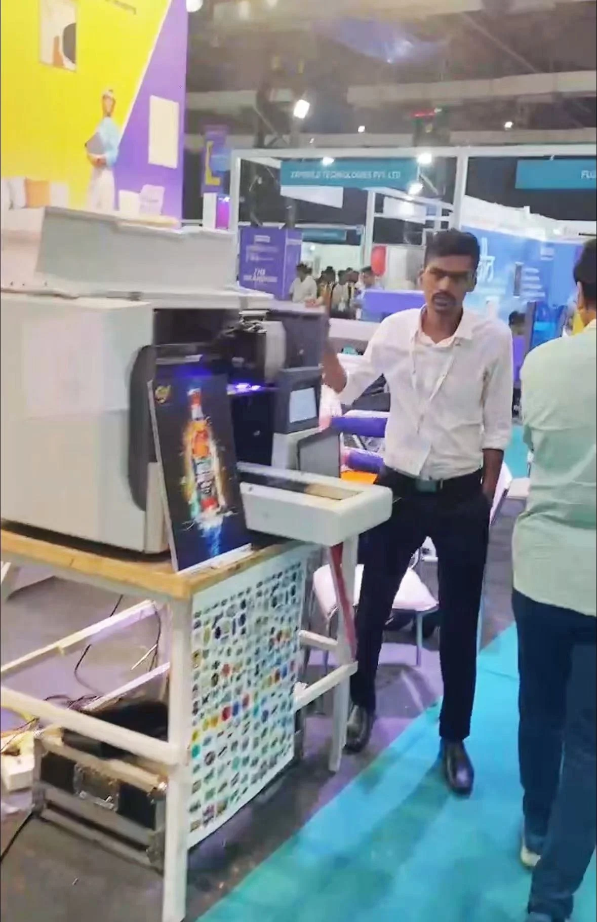 Shanghai Orinjet Digital Technology A3 UV Printer Stuns at Media Expo Mumbai Exhibition 2024