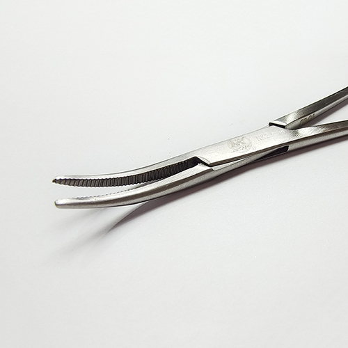 NK23-04 止血鉗 彎14cm-Haemostatic Forceps