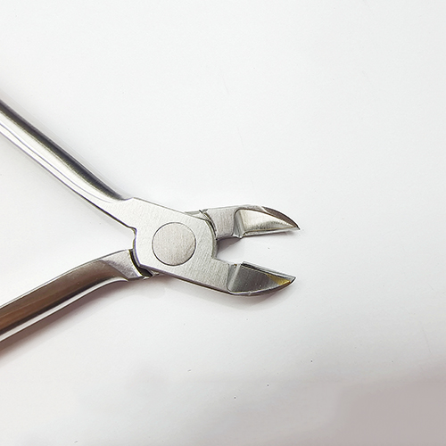 NK24-30弓絲切斷鉗 15° 鑲嵌-Hard Wire Cutter 15° (matte finish , regular one, not black)