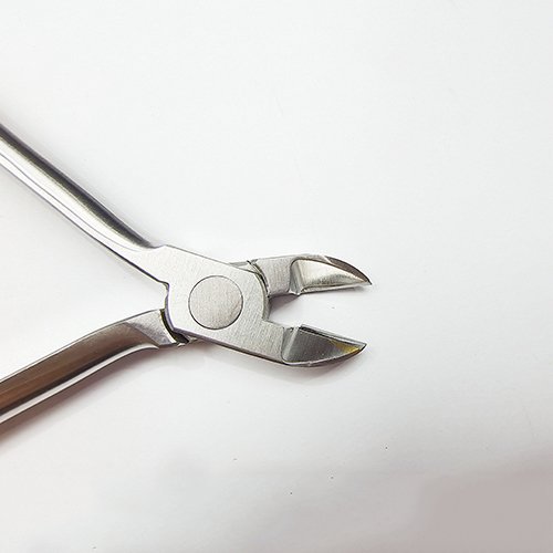 NK24-30弓絲切斷鉗 15° 鑲嵌-Hard Wire Cutter 15° (matte finish , regular one, not black)