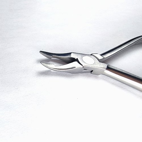 NK24-44 細頭溫氏鉗-Weingart plier 14cm