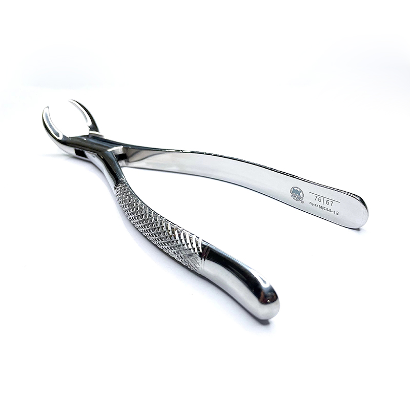NK44-12 成人牛角鉗-Extracting Forceps, Lower molars (Cow-horn beak)