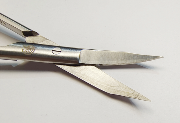 NK29-09 牙齦剪 直鑲嵌 12cm-Gum Scissors TC, Str 12cm 1/2''