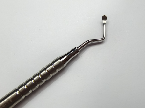 NK34-19 骨刮匙(帶齒刮匙) 3.5mm-Serrated Bone Curette 3.5mm