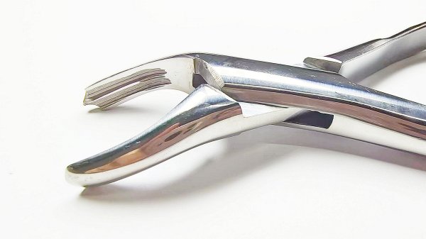 NK44-32 成人上頜右磨牙鉗 (波浪柄)-Extracting Forceps, Upper molars Right side new handle