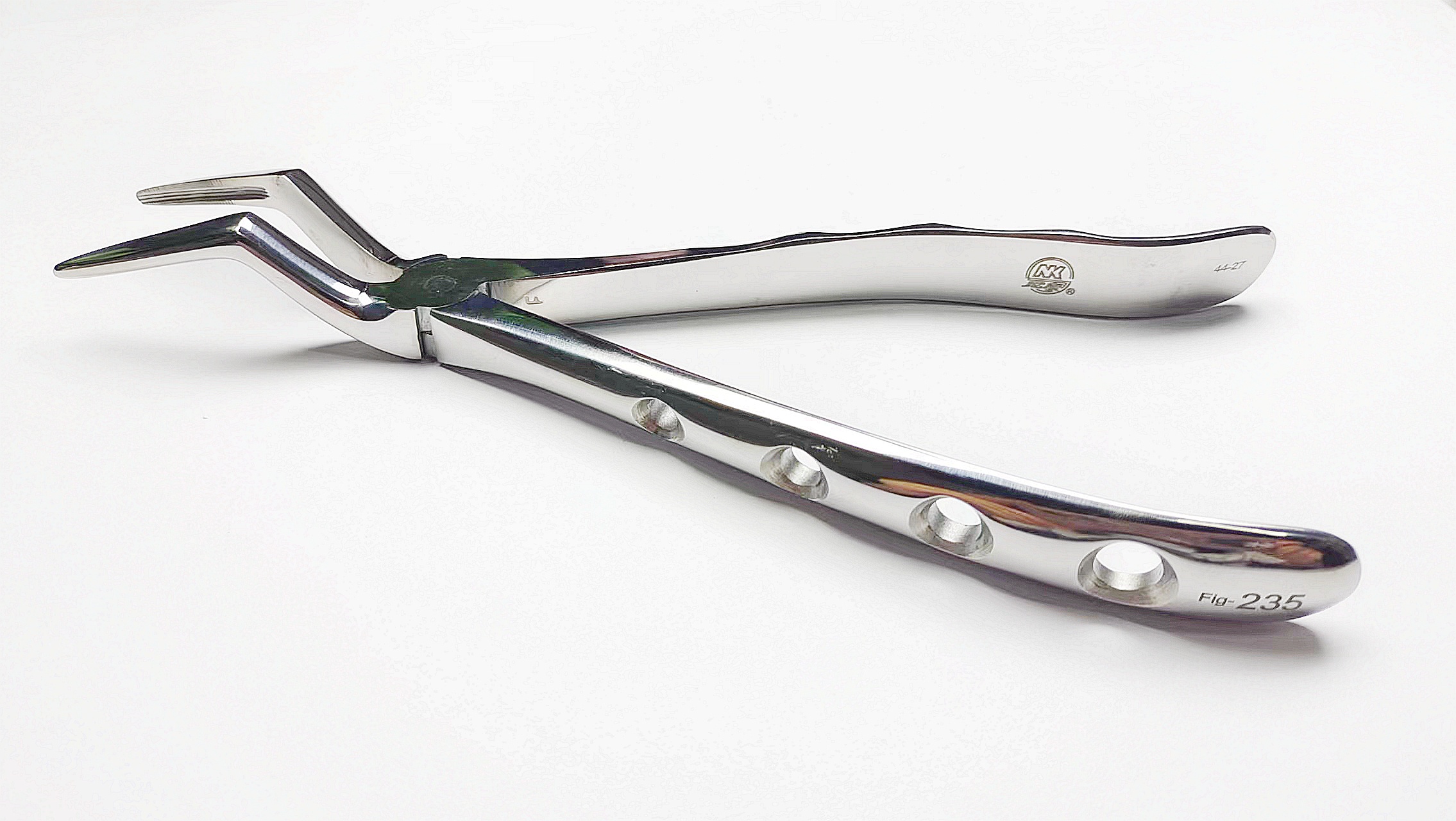NK44-27 成人上頜根尖鉗 (波浪柄)-Extracting Forceps,Upper roots (parallel beaks) new handle
