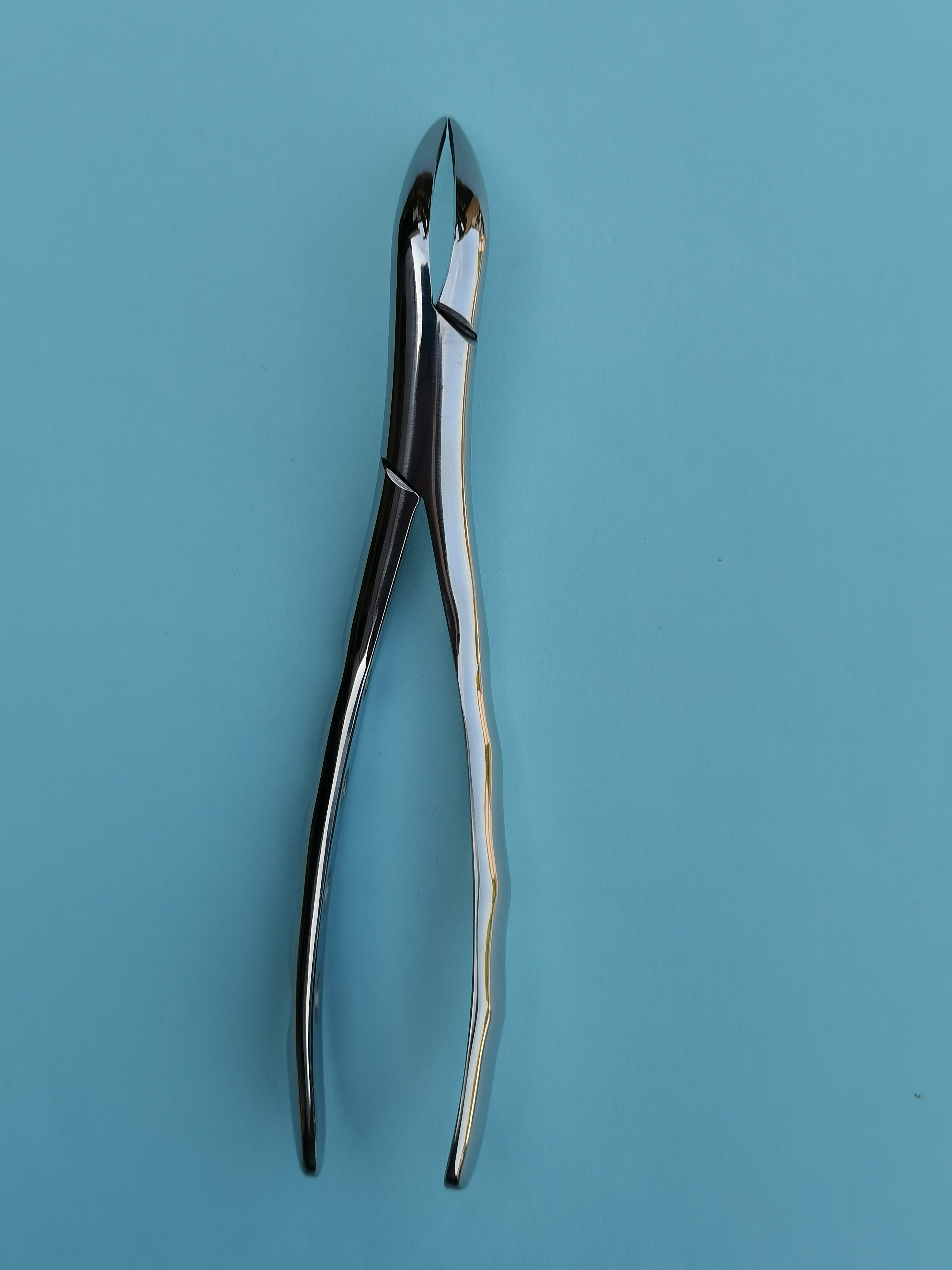 NK44-28成人上頜通用-Wisdom Teeth Extracting Forceps, universal(upper teeth) new handle