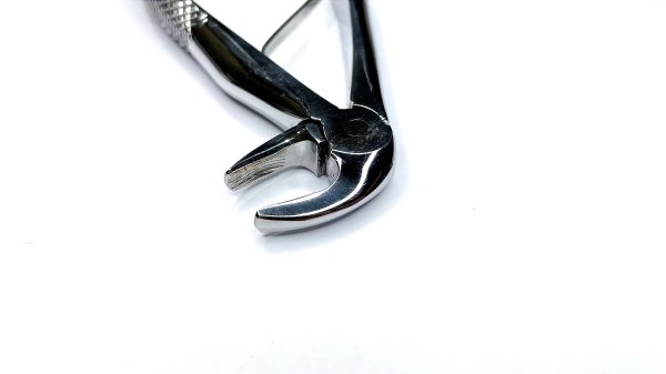 NK44-38 兒童下頜前牙鉗-Chrildren Extracting Forceps, Lower incisors & canines