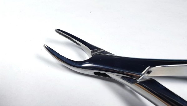 NK44-59 成人通用殘根鉗 (波浪柄)-Extracting Forceps, upper and lower roots new handle