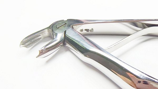NK44-46 兒童下頜磨牙鉗 (波浪柄)-Chrildren Extracting Forceps, Lower molars new handle