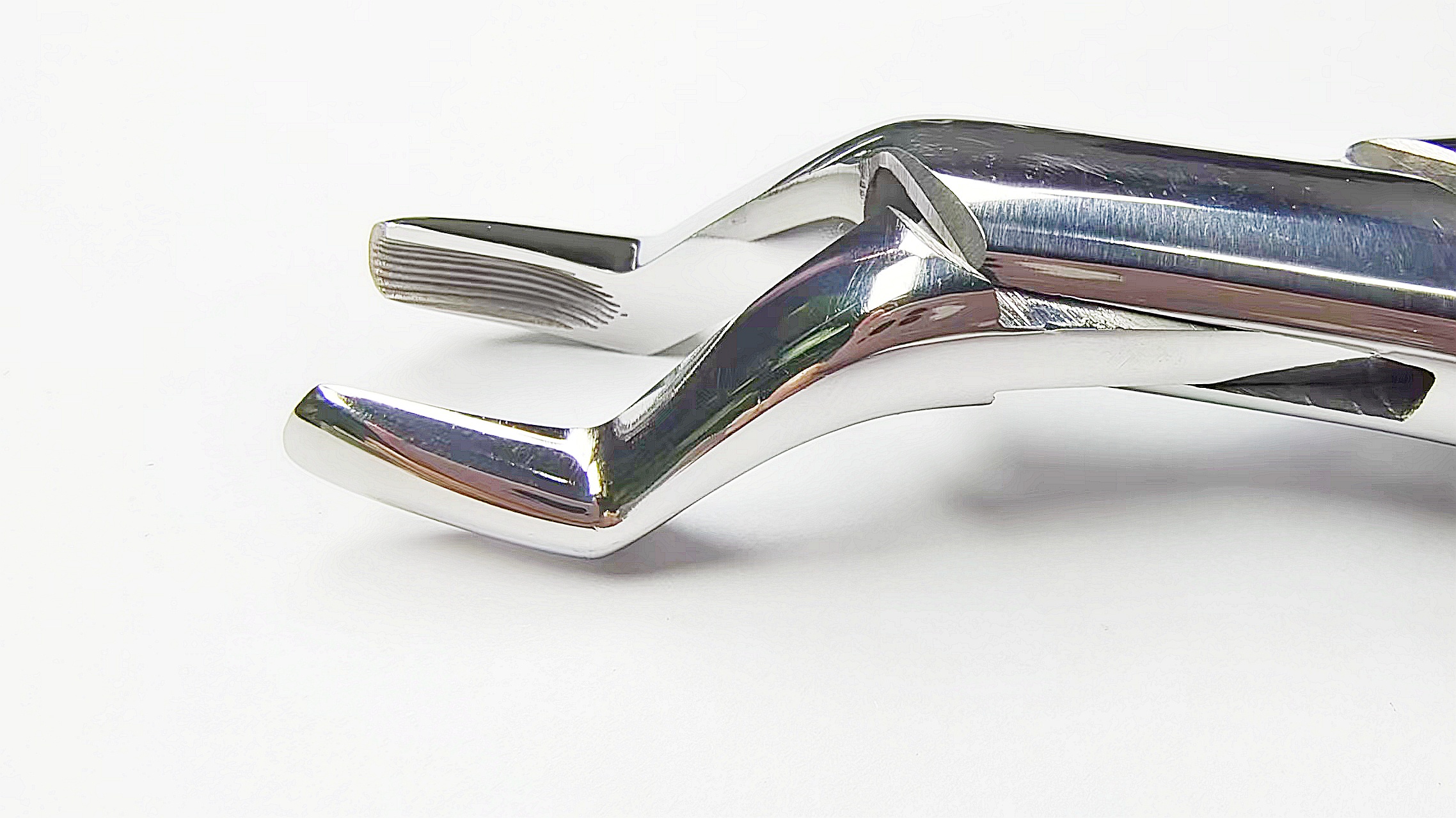 NK44-36 成人上頜磨牙鉗 (波浪柄)-Adult Upper Jaw Molars Forceps (wavy handle)