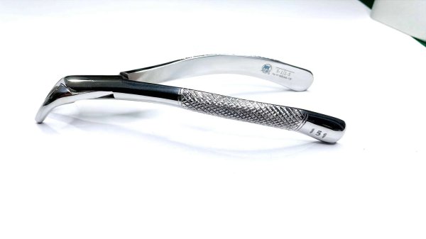 NK44-16 成人下頜前牙鉗-Extracting Forceps, Lower premolars, incisors & roots