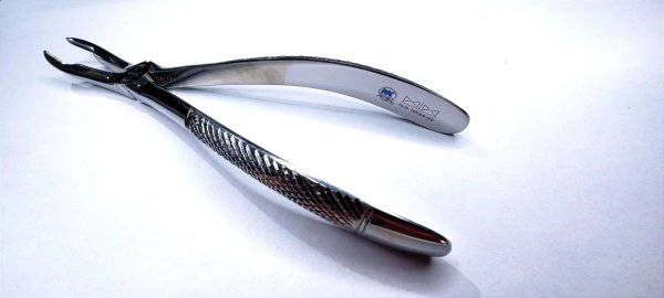 NK44-02 成人上頜根尖鉗-Extracting Forceps, Upper roots