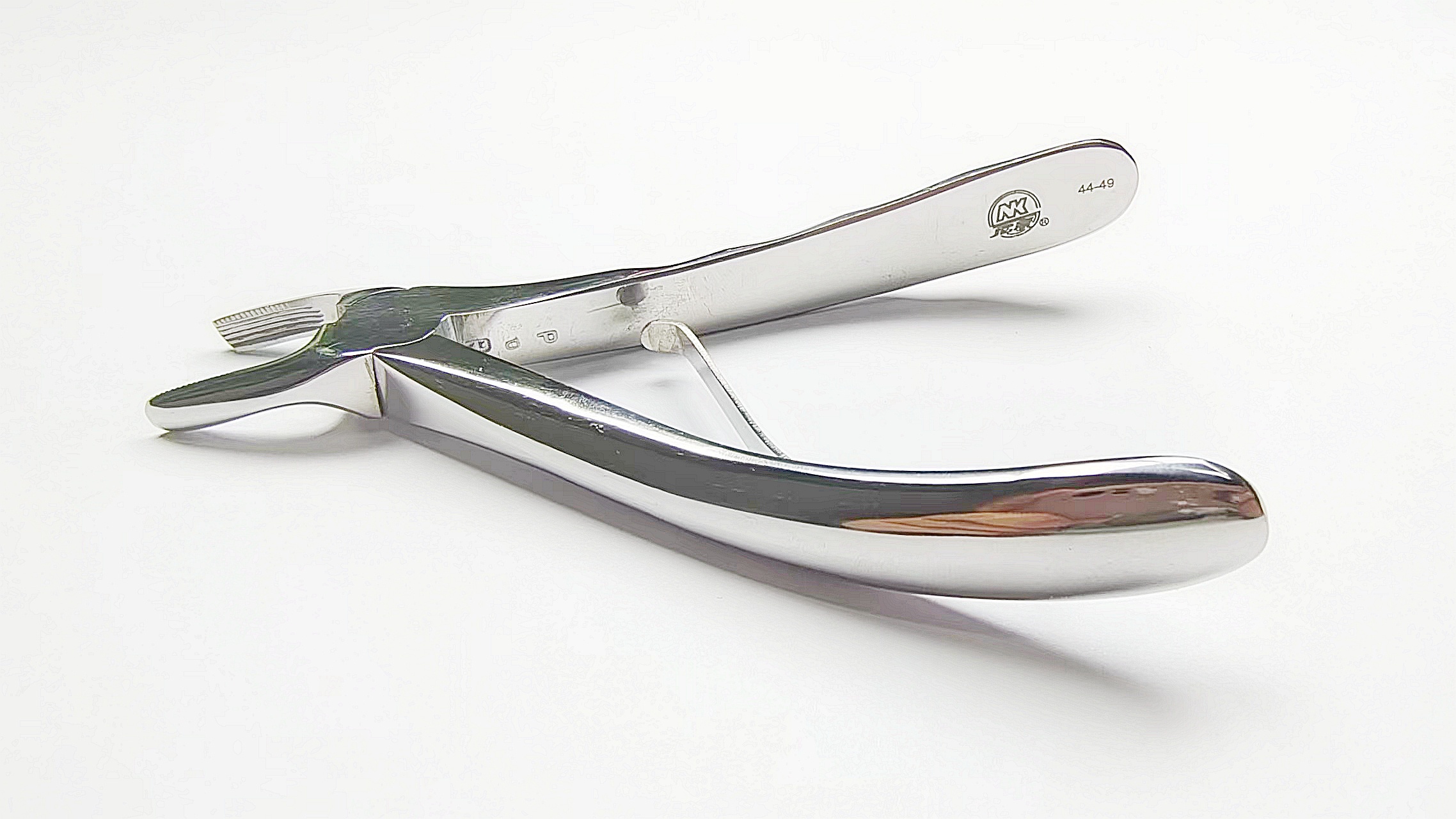 NK44-49 兒童上頜前磨牙鉗 (波浪柄)-Chrildren Extracting Forceps, Upper premolars new handle