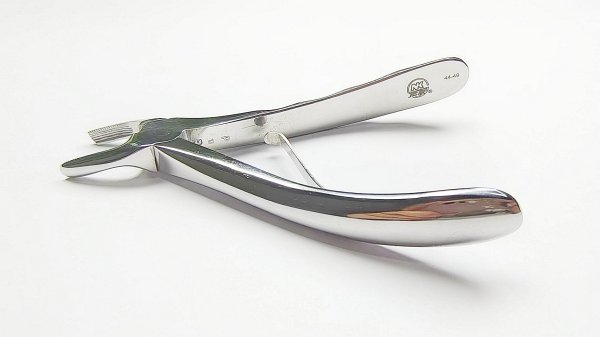 NK44-49 兒童上頜前磨牙鉗 (波浪柄)-Chrildren Extracting Forceps, Upper premolars new handle
