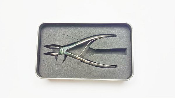 NK44-49 兒童上頜前磨牙鉗 (波浪柄)-Chrildren Extracting Forceps, Upper premolars new handle