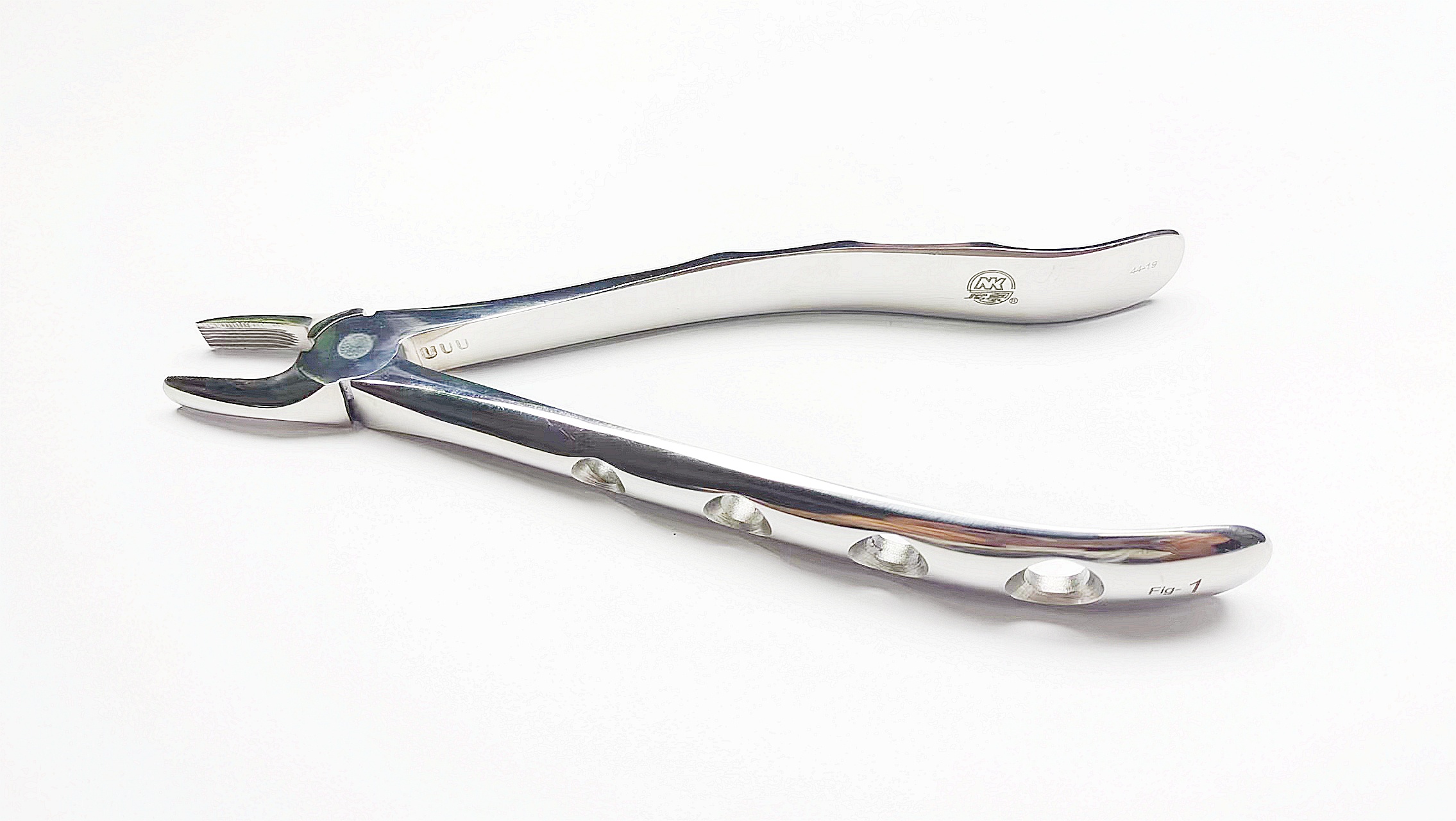 NK44-19 成人上頜前牙鉗 (波浪柄) -Extracting Forceps, Upper centrals & canines，new handle