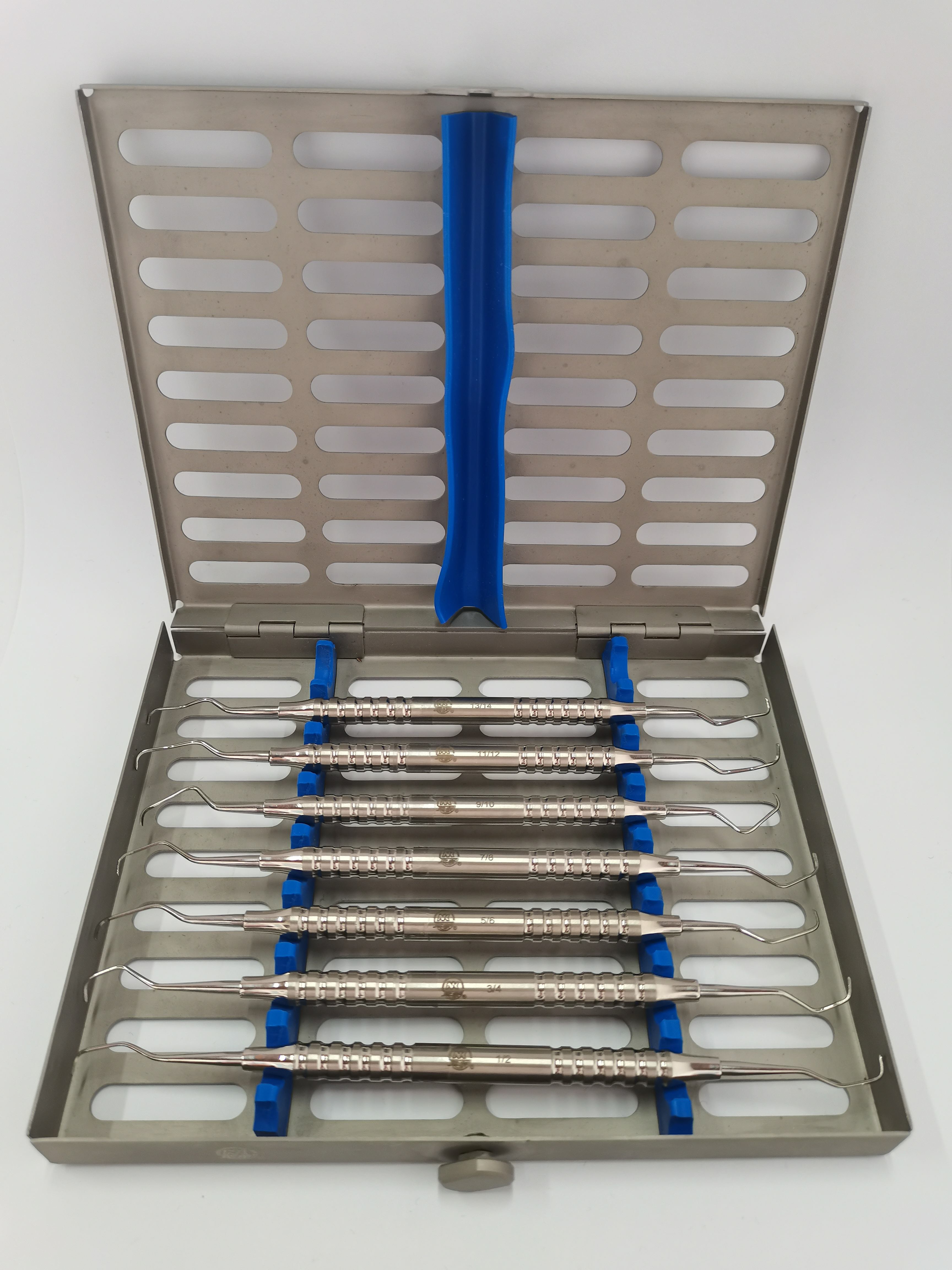 NK34-26 刮治器7件套+不銹鋼器械盒-Periodontia Instruments kit 4pcs +SS case