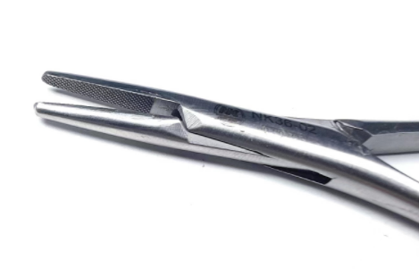 NK36-02 持針鉗 端式鑲嵌 直 14cm-Mathieu, str 14cm TC