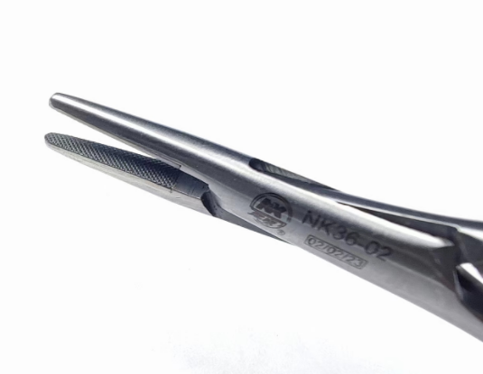 NK36-02 持針鉗 端式鑲嵌 直 14cm-Mathieu, str 14cm TC