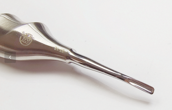 NK27-10/11/12 牙根挺 彎型 2mm/3mm/4mm（波浪柄）-Root Elevator，cvd new handle