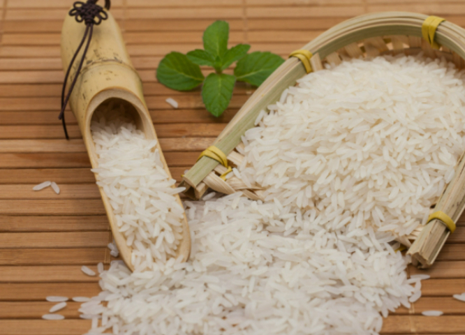 滁州高營(yíng)養(yǎng)密度香米色澤白潤(rùn) 滁州金弘安米業(yè)供應(yīng)