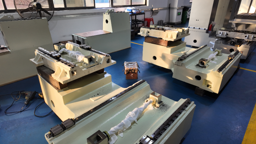 廣州國(guó)產(chǎn)高精密鏡面火花機(jī)廠家 真誠(chéng)推薦 深圳市米爾迪克精密機(jī)械科技供應(yīng)