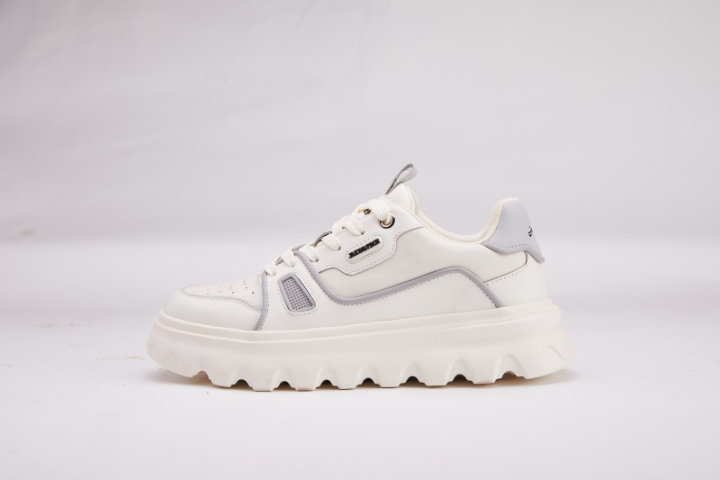 休闲透气不臭脚防臭鞋子,板鞋