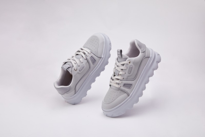 休闲透气不臭脚防臭鞋子,板鞋