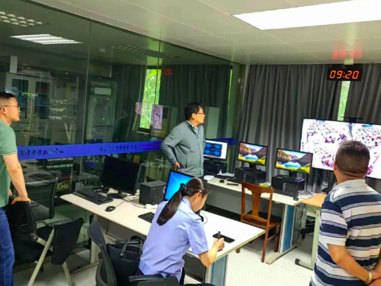 澳门在线威尼斯官方下载