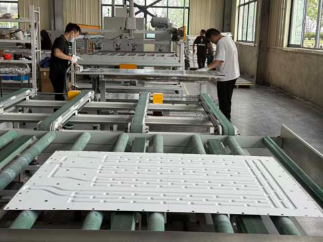 青海預(yù)制艙式儲(chǔ)能箱體裝置 蘇州市正和鋁業(yè)供應(yīng);