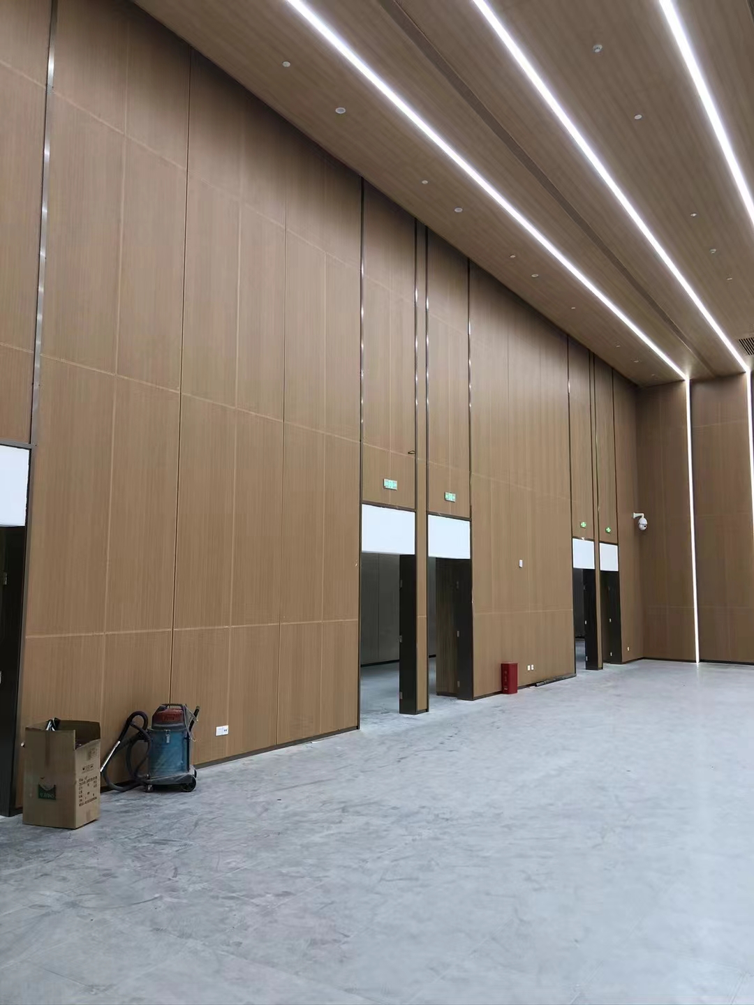 貼木皮木條在家居裝修中大受歡迎