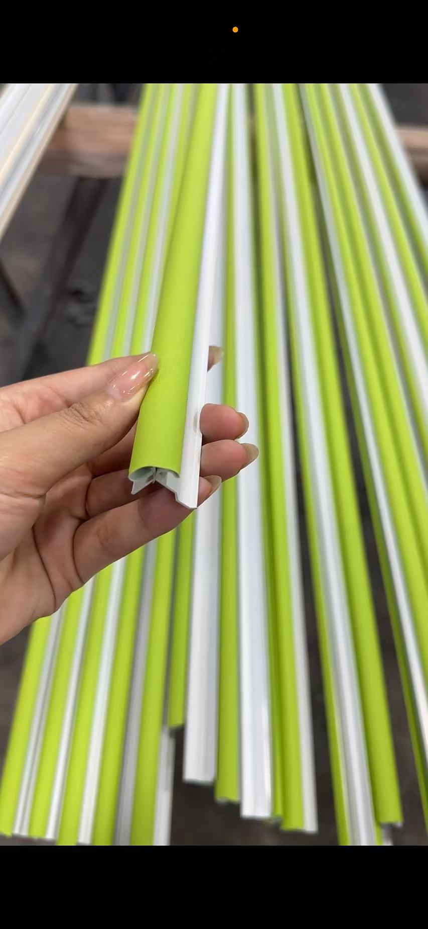 線條覆膜
