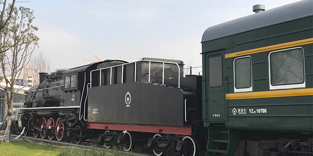 江西廢舊火車廂創(chuàng)意設(shè)計,廢舊火車廂