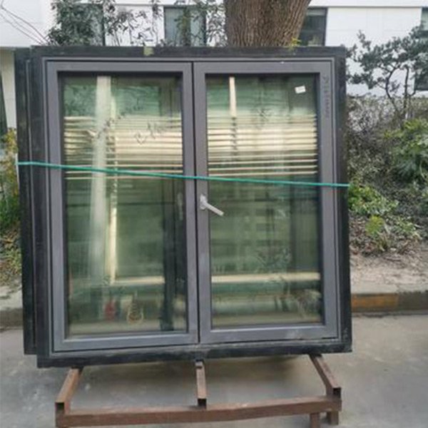 75系列隔熱鋁合金內(nèi)開內(nèi)倒窗