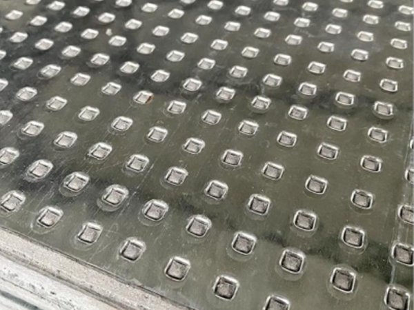 防爆板
