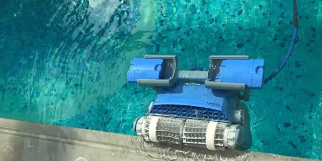 湖北民宿泳池吸污機,泳池吸污機