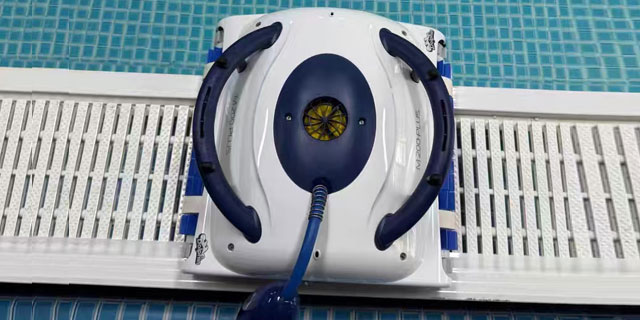 四川室外泳池吸污機 廣州泳貓科技供應