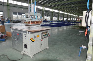 懸臂式膜材高頻熱合機（高周波機）